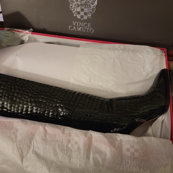 ‼️SOLD‼️⭐️NIB⭐️ Vince Camuto Pelsna Leather Croco Embossed Knee Boots, 6.5 - Picture 6 of 8